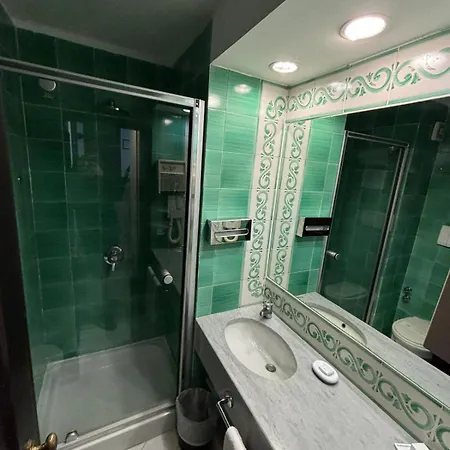 Guest house Stanza 505 Royal 3*
